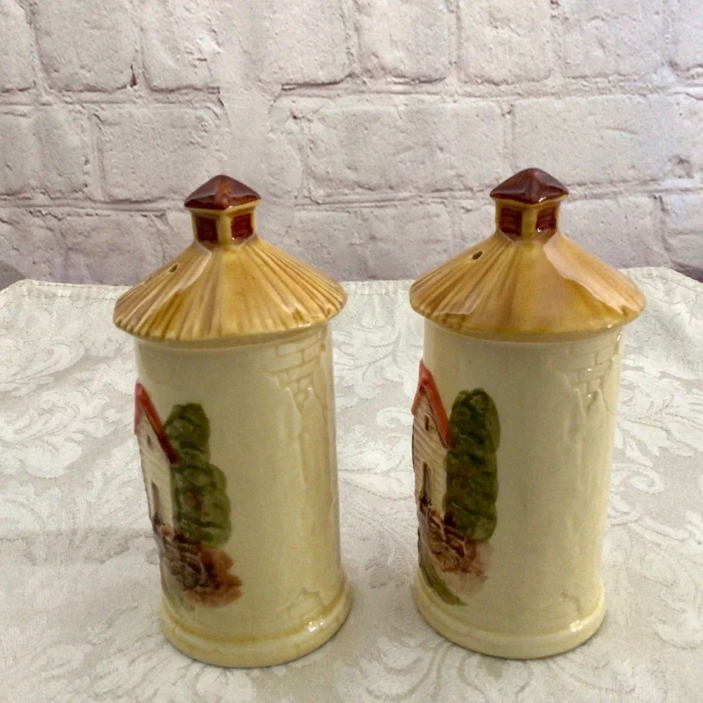 Vintage Ceramic Waterwheel Cottage Salt and Pepper Shaker Set Japan